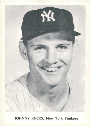 1957 Jay Publishing New York Yankees Picture Portfolio 5x7 #NNO Johnny Kucks Front