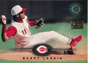 1995 Topps - Stadium Club First Day Issue #35 Barry Larkin Front