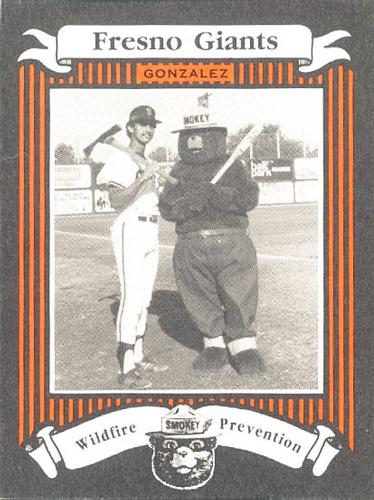 1986 Fresno Giants Smokey #5 Felipe Gonzalez Front