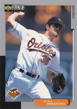 1998 Collector's Choice Baltimore Orioles #8 Mike Mussina Front