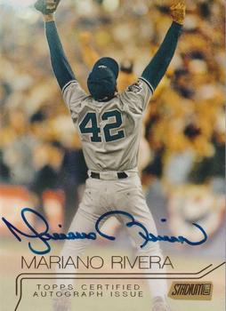 2015 Stadium Club - Autographs Gold Foil #SCA-MR Mariano Rivera Front