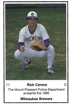 1986 Milwaukee Brewers Police - Mount Pleasant Police Department #NNO Rick Cerone Front
