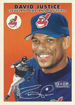 2000 Fleer Tradition Glossy #339 David Justice Front