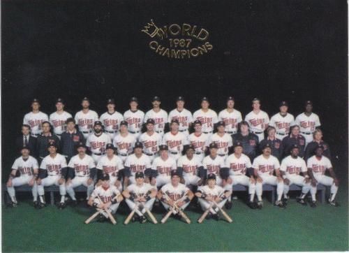 1987 Minnesota Twins World Championship #31 1987 Team Photo Front