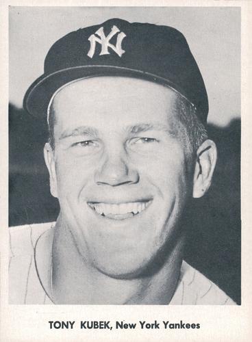 1958 Jay Publishing World Series Braves & Yankees #NNO Tony Kubek Front