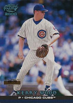 2000 Pacific - Platinum Blue #93 Kerry Wood  Front