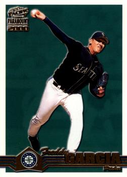 2000 Pacific Paramount - Gold #219 Freddy Garcia Front