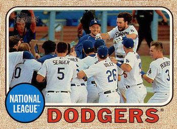 2017 Topps Heritage #323 Los Angeles Dodgers Front