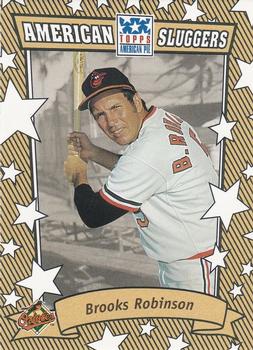 2002 Topps American Pie Spirit of America - American Sluggers Gold #AS-BR Brooks Robinson Front