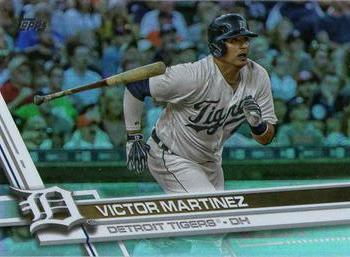 2017 Topps - Rainbow Foil #611 Victor Martinez Front