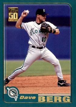 2001 Topps #106 Dave Berg Front