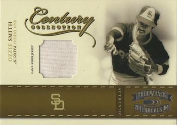 2004 Donruss Throwback Threads - Century Collection Material #CC-65 Ozzie Smith Front
