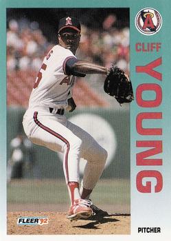 1992 Fleer #73 Cliff Young Front