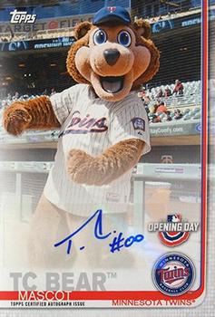 2019 Topps Opening Day - Mascot Autographs #MA-TCB TC Bear Front