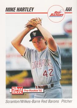 1992 SkyBox Team Sets AAA #485 Mike Hartley Front