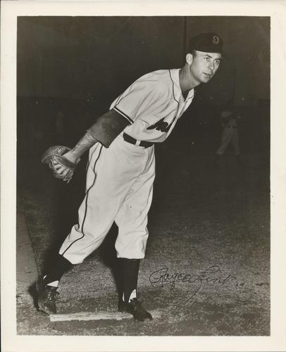 1950 Sawyer Biscuit Indianapolis Indians #NNO Royce Lint Front