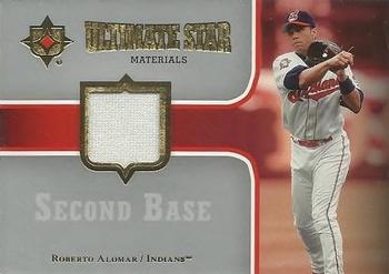 2007 Upper Deck Ultimate Collection - Ultimate Star Materials #SM-RA Roberto Alomar Front
