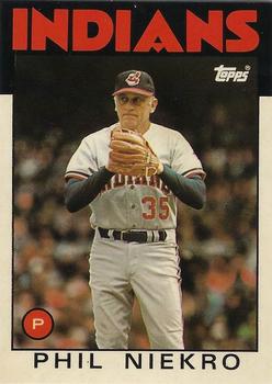 1986 Topps Traded - Limited Edition (Tiffany) #77T Phil Niekro Front