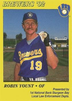 1992 Milwaukee Brewers Police - 1st National Bank Sturgeon Bay #NNO Robin Yount Front