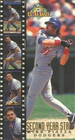 1994 Fleer Extra Bases - Second Year Stars #16 Mike Piazza Front