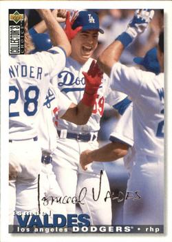 1995 Collector's Choice - Silver Signature #223 Ismael Valdes Front