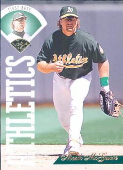 1995 Leaf #240 Mark McGwire Front