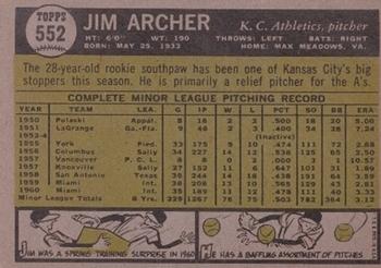 1961 Topps #552 Jim Archer Back