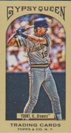 2011 Topps Gypsy Queen - Mini Red Gypsy Queen Back #61 Robin Yount Front