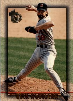 1995 Topps Embossed #62 Rick Aguilera Front