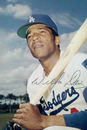 1971 Ticketron Los Angeles Dodgers #5 Willie Davis Front
