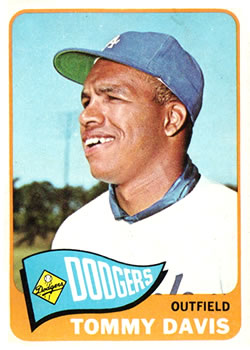 1965 Topps #370 Tommy Davis Front