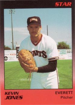 1989 Star Everett Giants #17 Kevin Jones Front