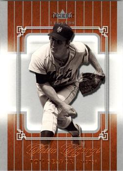 2005 Fleer Classic Clippings #93 Tom Seaver Front
