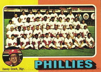 1975 Topps #46 Philadelphia Phillies / Danny Ozark Front