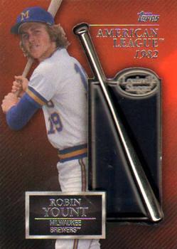 2013 Topps - Silver Slugger Award Winners Trophy #SS-RY Robin Yount Front