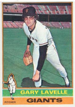 1976 Topps #105 Gary Lavelle Front