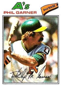 1977 Topps #261 Phil Garner Front
