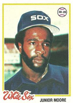 1978 Topps #421 Junior Moore Front