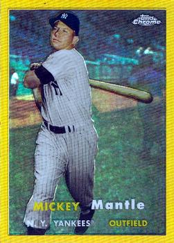 2009 Topps - Mickey Mantle Gold Refractors #3 Mickey Mantle Front
