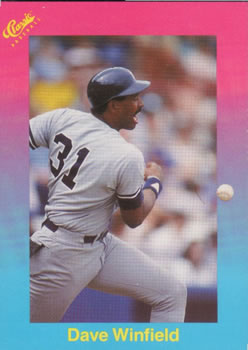 1989 Classic #32 Dave Winfield Front