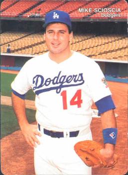 1990 Mother's Cookies Los Angeles Dodgers #4 Mike Scioscia Front