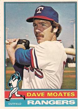 1976 O-Pee-Chee #327 Dave Moates Front