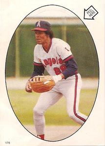 1986 O-Pee-Chee Stickers #176 Rod Carew Front