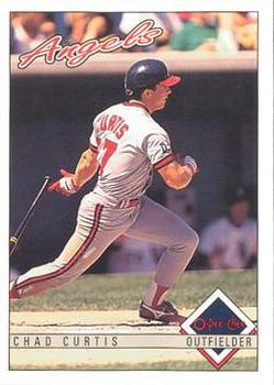 1993 O-Pee-Chee #28 Chad Curtis Front