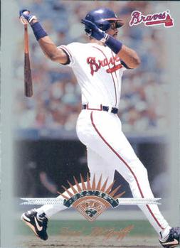 1997 Leaf #97 Fred McGriff Front