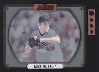 2000 Bowman - Retro/Future #92 Mike Mussina Front
