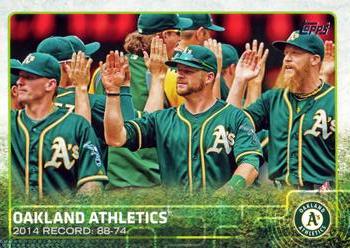 2015 Topps #33 Oakland Athletics Front