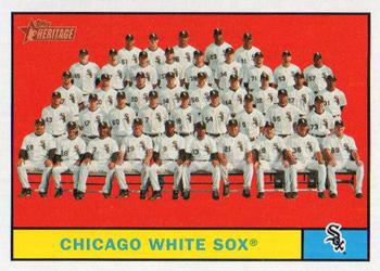 2010 Topps Heritage #7 Chicago White Sox Front