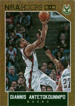 2015-16 Hoops - Gold #71 Giannis Antetokounmpo Front