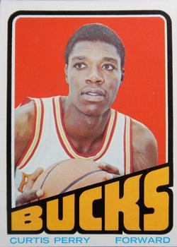 1972-73 Topps #4 Curtis Perry Front